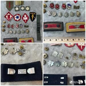 LOT OF US ARMY MILITARY PATCHES And PINS !!